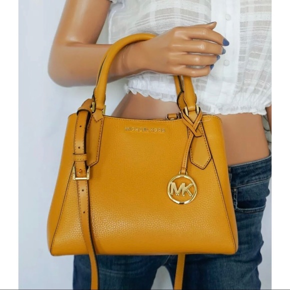 michael kors marigold handbag